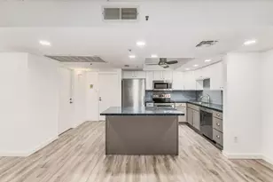 7950 E Camelback Rd, Scottsdale, AZ 85251 - Photo 5
