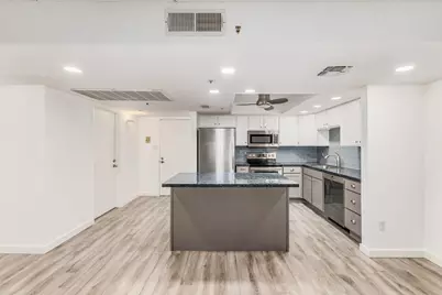 7950 E Camelback Road #305, Scottsdale, AZ 85251 - Photo 3