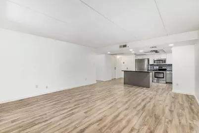 7950 E Camelback Road #305, Scottsdale, AZ 85251 - Photo 5