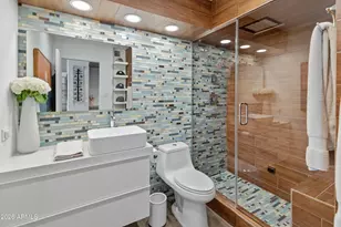 207 W Clarendon Ave, Phoenix, AZ 85013 - Photo 11