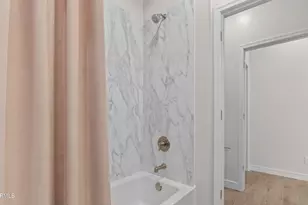 7933 N 77th Dr, Glendale, AZ 85303 - Photo 17