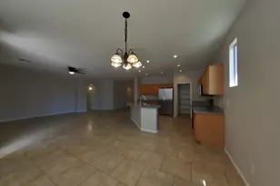 43207 W Lindgren Dr, Maricopa, AZ 85138 - Photo 17