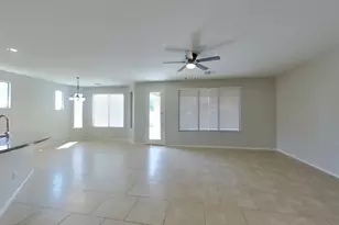 43207 W Lindgren Dr, Maricopa, AZ 85138 - Photo 15