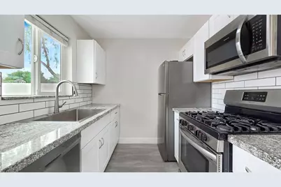 1216 E Desert Park Lane, Phoenix, AZ 85020 - Photo 11