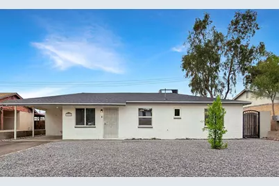 1216 E Desert Park Lane, Phoenix, AZ 85020 - Photo 1