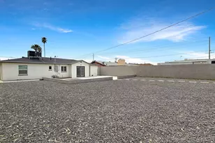 1216 E Desert Park Ln, Phoenix, AZ 85020 - Photo 27