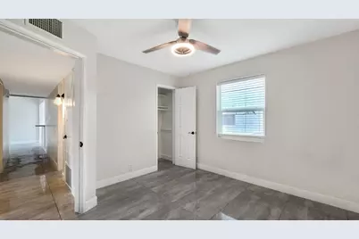 1216 E Desert Park Lane, Phoenix, AZ 85020 - Photo 19