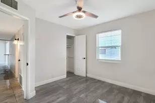 1216 E Desert Park Ln, Phoenix, AZ 85020 - Photo 19