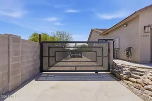 12503 W Carousel Dr, Arizona City, AZ 85123 - Photo 3