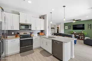 12503 W Carousel Dr, Arizona City, AZ 85123 - Photo 15