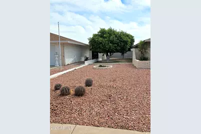10325 W Floriade Drive, Sun City, AZ 85351 - Photo 5