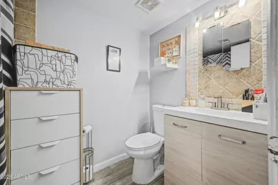 720 E Alice Avenue #206, Phoenix, AZ 85020 - Photo 25