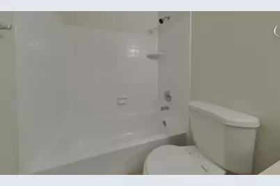 3491 N Arizona Avenue #Unit 130, Chandler, AZ 85225 - Photo 5