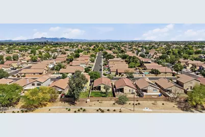 1300 S Heritage Drive, Gilbert, AZ 85296 - Photo 35