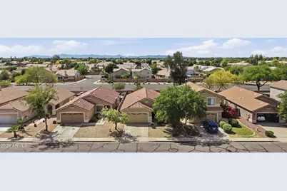 1300 S Heritage Drive, Gilbert, AZ 85296 - Photo 31