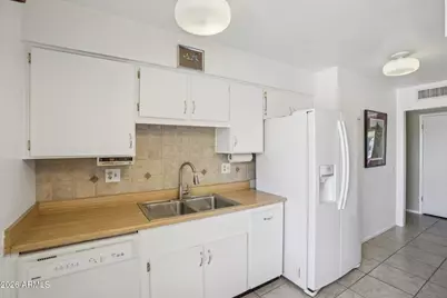 12634 W Paintbrush Drive, Sun City West, AZ 85375 - Photo 9