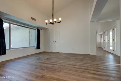 1945 E Velvet Drive, Tempe, AZ 85284 - Photo 11