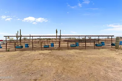 41711 N US Hwy 60 --, Morristown, AZ 85342 - Photo 9