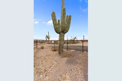 41711 N US Hwy 60 --, Morristown, AZ 85342 - Photo 11