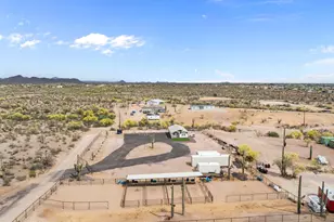 41711 N US Hwy 60 --, Morristown, AZ 85342 - Photo 1