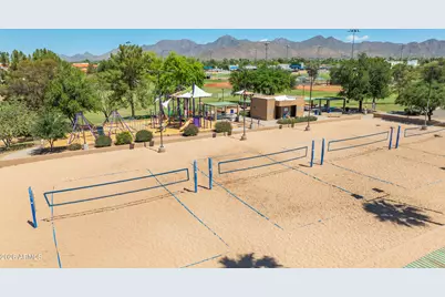 10175 E Cochise Drive, Scottsdale, AZ 85258 - Photo 31