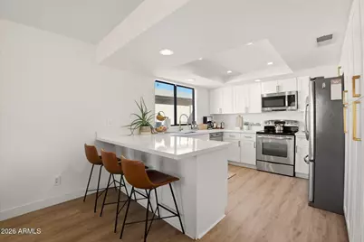 10690 E Mercer Lane, Scottsdale, AZ 85259 - Photo 9