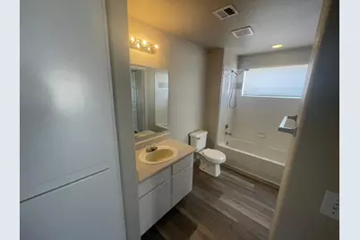 3236 E Chandler Boulevard #Unit 1040, Phoenix, AZ 85048 - Photo 11