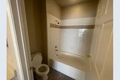 3236 E Chandler Boulevard #Unit 1040, Phoenix, AZ 85048 - Photo 13