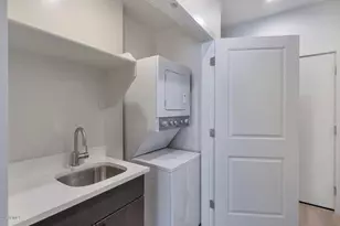 2015 N 50th St, Phoenix, AZ 85008 - Photo 9