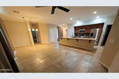 900 S Canal Drive #206, Chandler, AZ 85225 - Photo 3