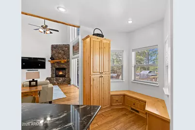 745 N Lone Oak Way, Flagstaff, AZ 86004 - Photo 17