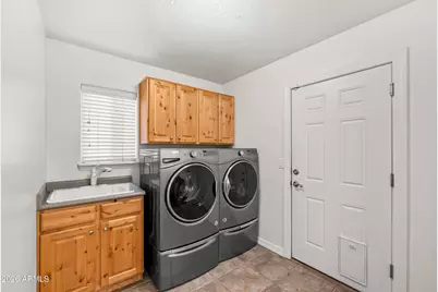 745 N Lone Oak Way, Flagstaff, AZ 86004 - Photo 27