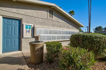 3402 N 32nd Street #Unit 129, Phoenix, AZ 85018 - Photo 25