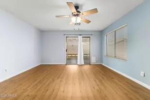 8534 W Hatcher Rd, Peoria, AZ 85345 - Photo 9