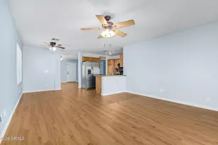 8534 W Hatcher Rd, Peoria, AZ 85345 - Photo 7