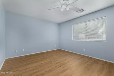 8534 W Hatcher Road, Peoria, AZ 85345 - Photo 13