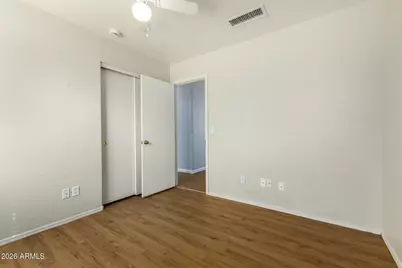 8534 W Hatcher Road, Peoria, AZ 85345 - Photo 19