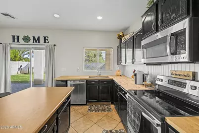 14578 W Evans Drive, Surprise, AZ 85379 - Photo 9