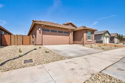 17050 W Artemisa Avenue, Surprise, AZ 85387 - Photo 3