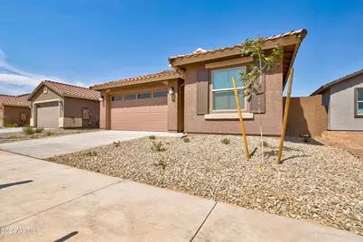 17050 W Artemisa Avenue, Surprise, AZ 85387 - Photo 5