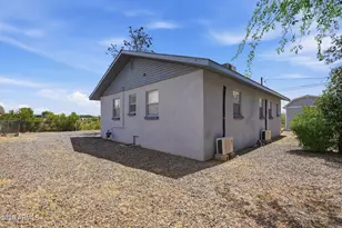 1446 E Sycamore St, Globe, AZ 85501 - Photo 29