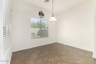 16722 W Lariat Ln, Surprise, AZ 85387 - Photo 15