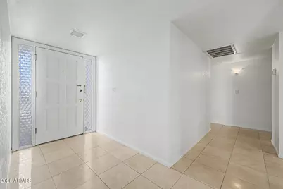 621 E Calavar Road, Phoenix, AZ 85022 - Photo 5