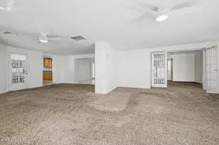 621 E Calavar Rd, Phoenix, AZ 85022 - Photo 29