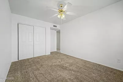 621 E Calavar Road, Phoenix, AZ 85022 - Photo 23