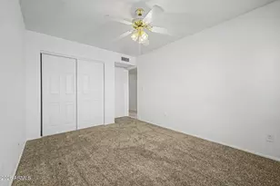 621 E Calavar Rd, Phoenix, AZ 85022 - Photo 23