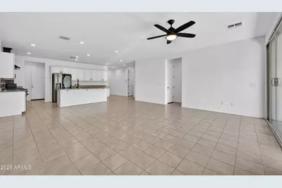 3613 S 78th Avenue, Phoenix, AZ 85043 - Photo 9
