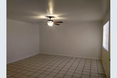 2133 W Adams Street #Apt 3, Phoenix, AZ 85009 - Photo 5