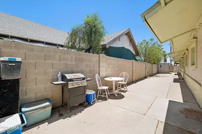 2133 W Adams Street #Apt 3, Phoenix, AZ 85009 - Photo 39