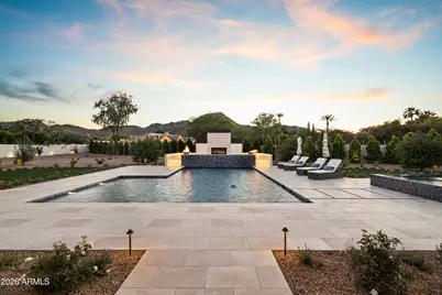 8100 N 64th Place, Paradise Valley, AZ 85253 - Photo 1